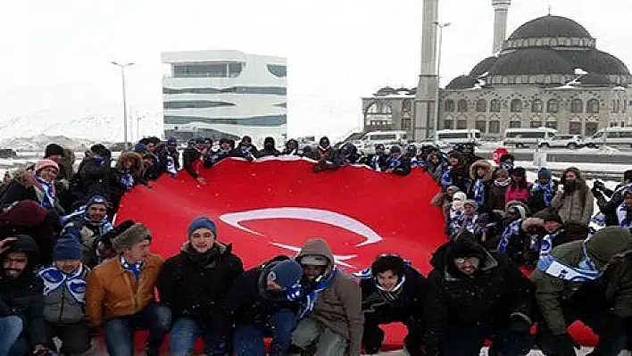 Yabancı öğrencilerden 'Zeytin Dalı Harekatı'na destek  