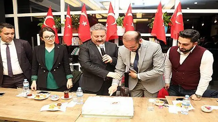 Palancıoğlu'ndan gençlere teknoloji atölyeleri 