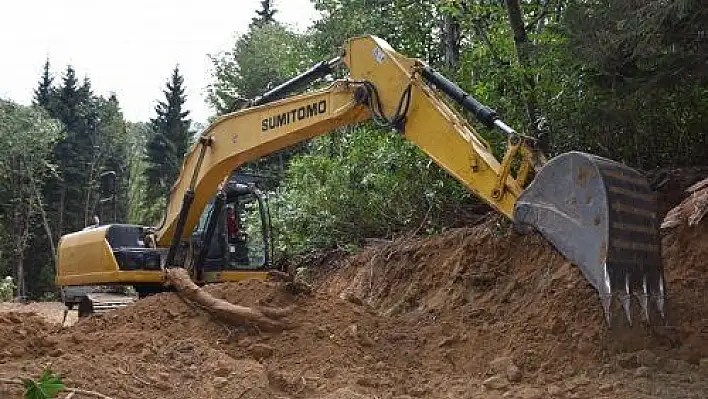 Orman yollarında üst yapı işleri yaptırılıyor