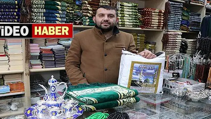 Hac kayıtları başladı, Hac malzemeleri satan esnafta yoğunluk yaşandı 