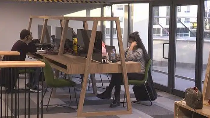 7/24 kütüphane ilgi görmeye devam ediyor