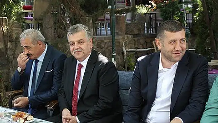 'ALTINDA BİR ŞEY ARAMAYIN'