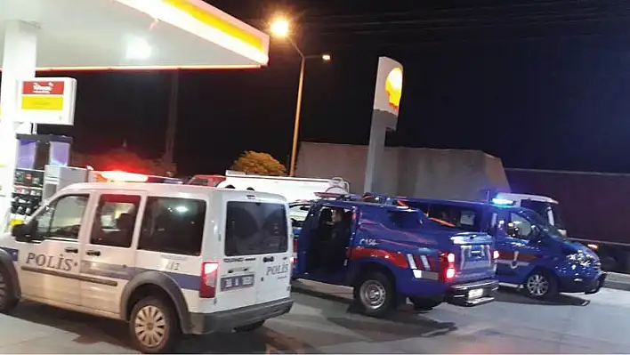 Dur ihtarına uymayan araçtan uyuşturucu çıktı