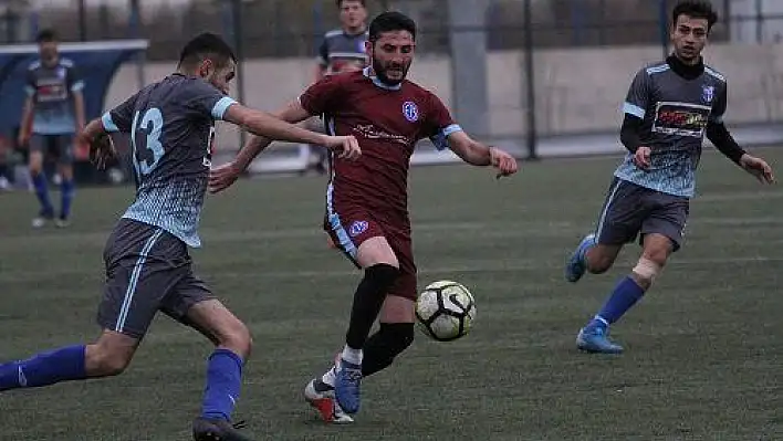 Esentepespor 3 puanı 8 golle aldı