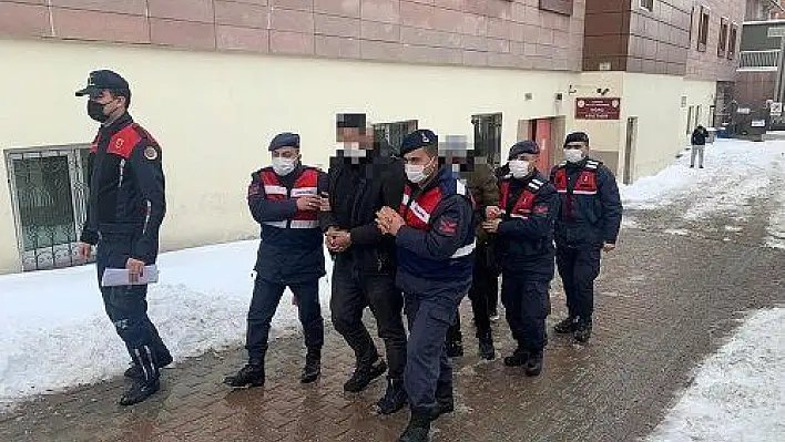 Hırsızlık yapan 3 şahıs jandarma dedektifleri tarafından yakalandı