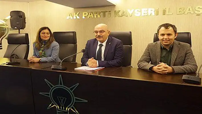 AK Parti Kayseri İl Başkanlığı yeni yönetimi ilk toplantısını yaptı