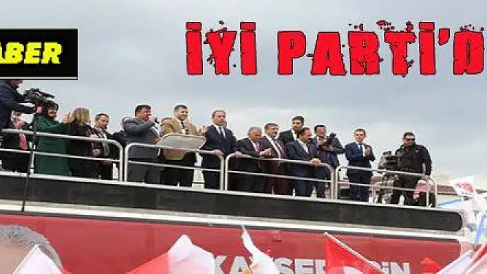 İYİ PARTİ'DE DEPREM