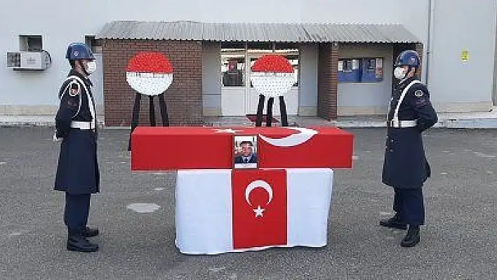 Kalbine yenilen astsubayın naaşı törenle memleketine gönderildi