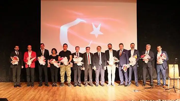 'CUMHURBAŞKANI ŞİİRİMİ OKUDUĞUNDA ÇOK ŞAŞIRDIM'