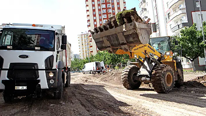 Cemil Baba Caddesi yenileniyor