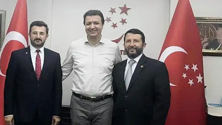 Saadet Partisi Kayseri İl Başkanlığında bayrak değişimi