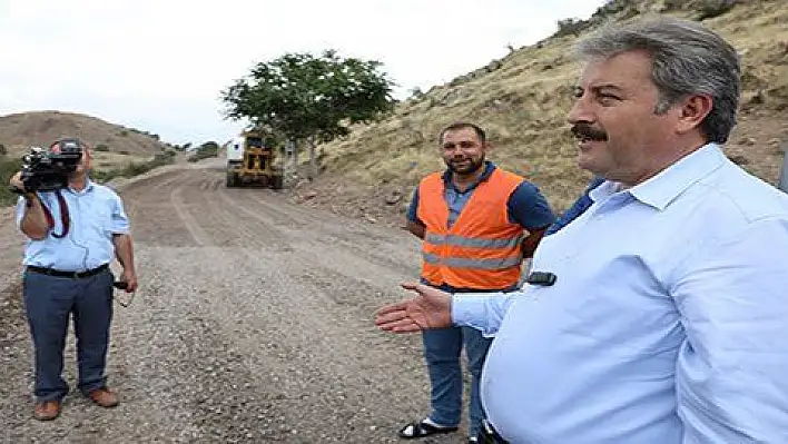 SAKARYA MAHALLESİ'NDE ASFALT ÇALIŞMALARI BAŞLADI