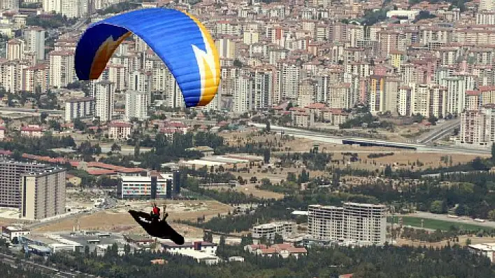 Ali Dağı Yamaç Paraşütü Türkiye Mesafe Şampiyonası devam ediyor