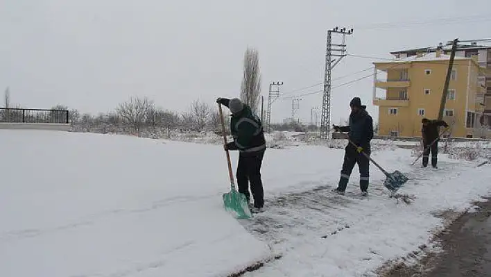 DEVELİ'DE KIŞ ÇETİN GEÇİYOR