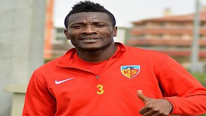 Gyan: 'Fenerbahçe maçını kazanmak istiyoruz'