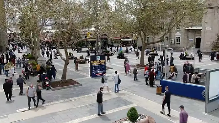 Tam kapanma öncesi yoğunluk