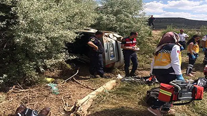 Mezuniyet dönüşü feci kaza: 4 ölü, 1 yaralı 