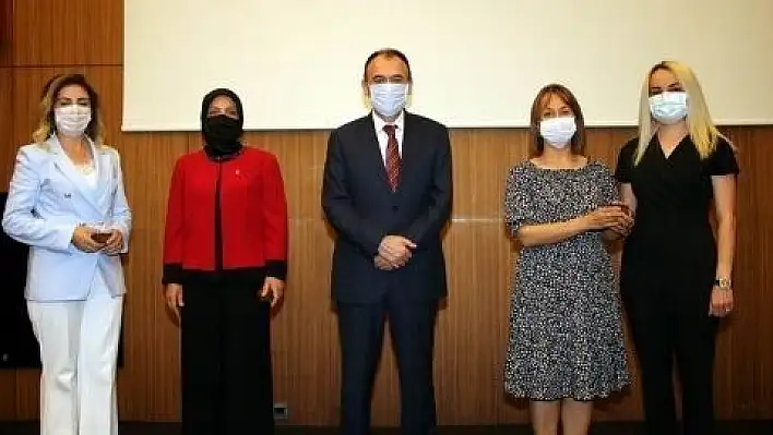 Kocasinan'da eğitimin iyi örnekleri ödüllendirildi