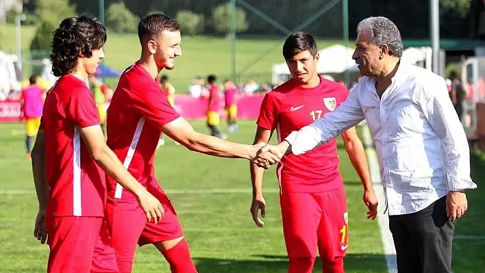 Genoa maçı iptal ! Yeni rakip El Vasl