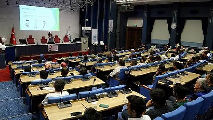 Büyükşehir personeline 'Bağışıklık Sistemi ve Beslenme' Semineri