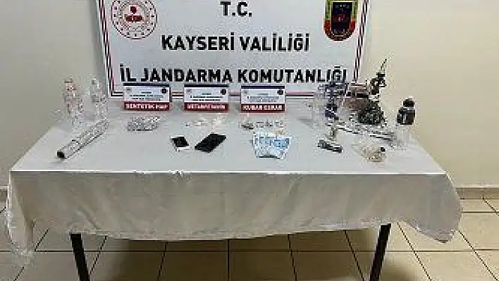 Jandarmadan uyuşturucu operasyonu