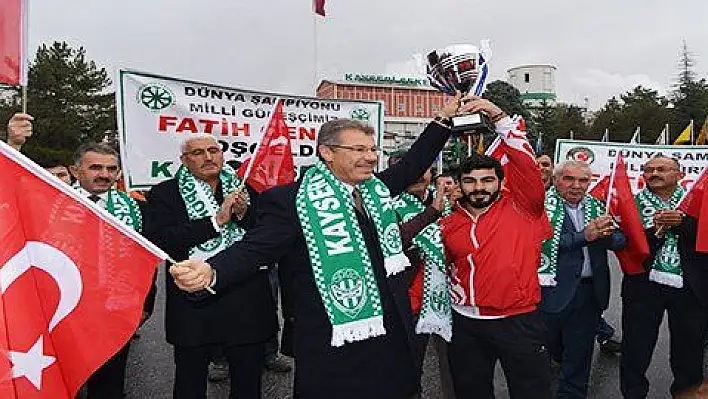 Şekerspor'un yeni hedefi olimpiyatlarda Türk Bayrağı'nı göndere çektirmek 