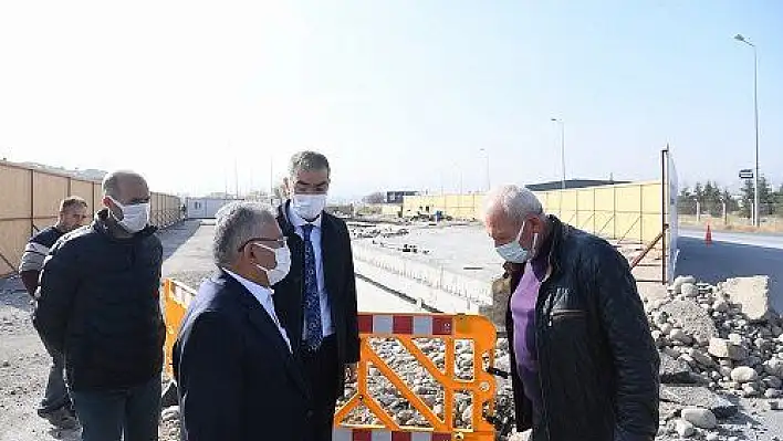 Başkan Büyükkılıç'tan 4 şeritli yol ve menfez çalışmaları denetimi