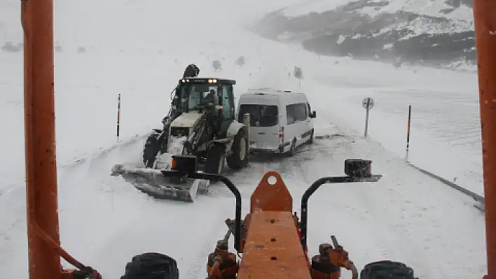 Erciyes'te tipiye yakalandılar