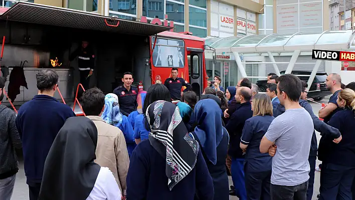 Hastane çalışanlarına 'yangın' eğitimi