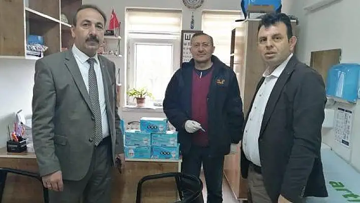 Tomarza Belediyesinden maske dağıtımı