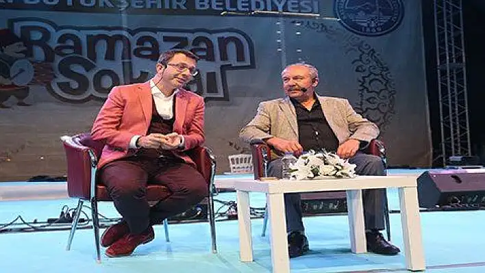 Prof. Dr. Mehmet Çelik, 'Bilinçli namaz kılmak gerek'