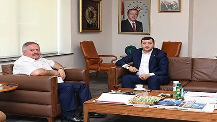  Ersoy, Sanayicinin Sorunlarına El Attı