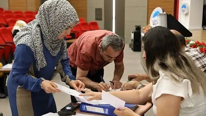 Melikgazi'nin ihalesinde 14 daire pazarlığa kaldı