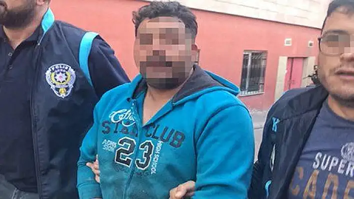 Araçların camlarını idrarıyla silen zanlı, 'Kafam güzeldi' 