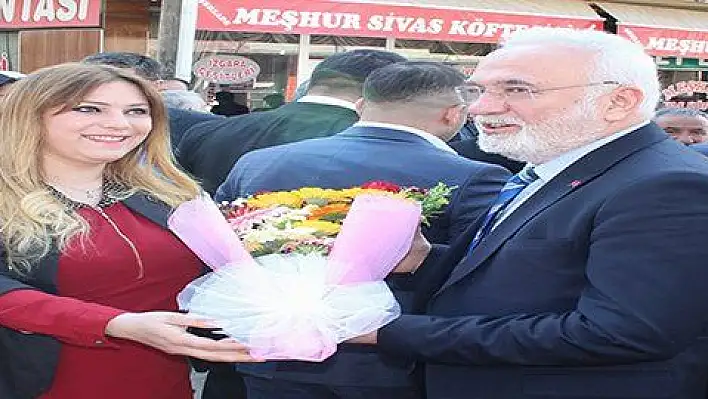 AK Parti Grup Başkanvekili Elitaş:' Mecliste bu anayasa için çok mücadele ettik'