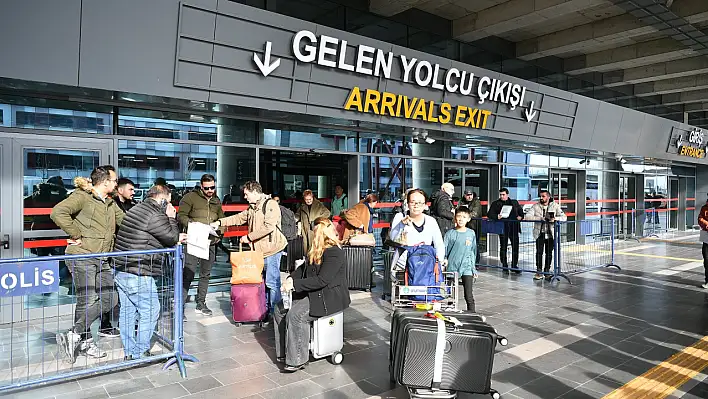 Kayseri Havalimanı'nı kullanan yolcu sayısı belli oldu!