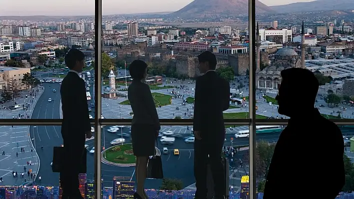 Kayseri iş dünyasında ''Yeni Pencere'' dönemi heyecanı!