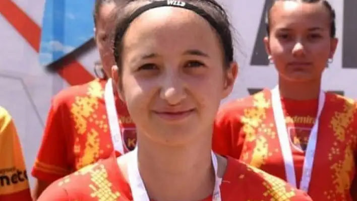 Kayseri Kadın Futbol Kulübü'nde gururlandıran başarı!