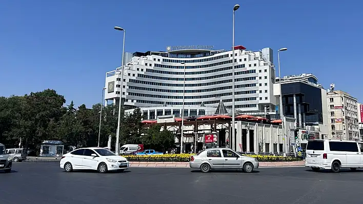 Kayseri kısa kısa: Kaza, Memduh Büyükkılıç, Yeni Terminal, Kart38, Festival, Kayserispor...