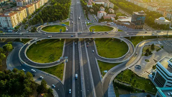 Kayseri kısa kısa: Üretici Zararı, Gökmen Çiçek, Esat Öztürk, İnşaat, Kayserispor..