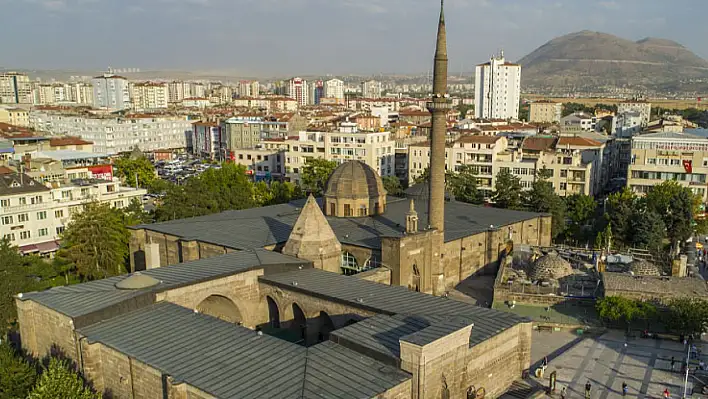 Kayseri namaz vakitleri (22 Haziran)