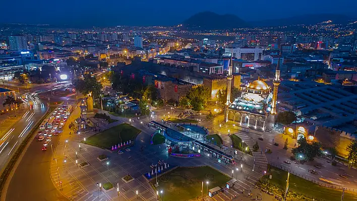 Kayseri'nin 4 ilçesine elektrik kesintisi uyarısı! 5 Ekim 2024