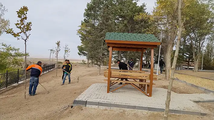 Kayseri'nin cenneti yeniden doğuyor: Sarımsaklı Barajı'nda büyük dönüşüm başladı!