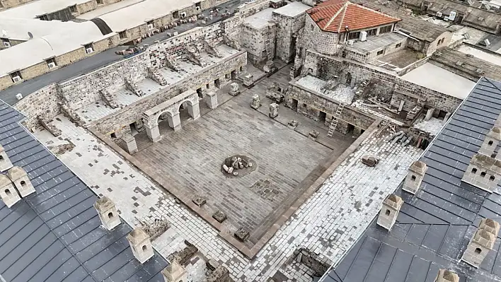 Kayseri'nin kalbindeki tarih ayağa kalktı! Gön Han 2026'da açılıyor