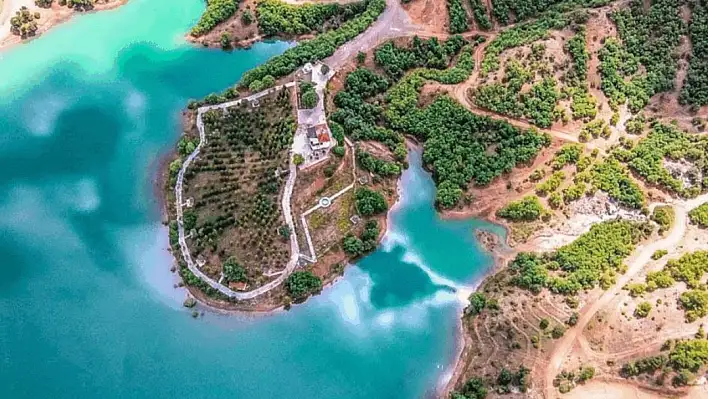 Kayseri'nin komşusunda büyüleyen güzellik!