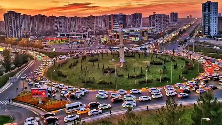 Kayseri'nin o mahallesinin nüfusu Bayburt'tan fazla!