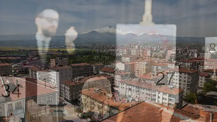 Kayseri'nin ünlü doktorundan kanser hastalarına destek – Kayseri Ülkü Ocaklarının desteğiyle!