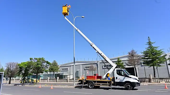 Kayseri OSB'de aydınlatan yatırım...