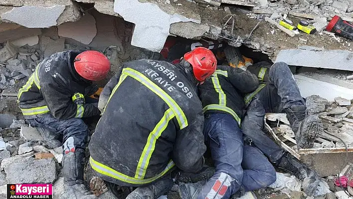 Kayseri OSB, deprem yardımları koordinasyonun merkezi oldu