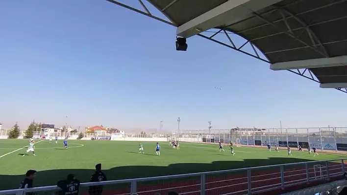 Kayseri Şekerspor Başakspor'u 6-1 yendi!